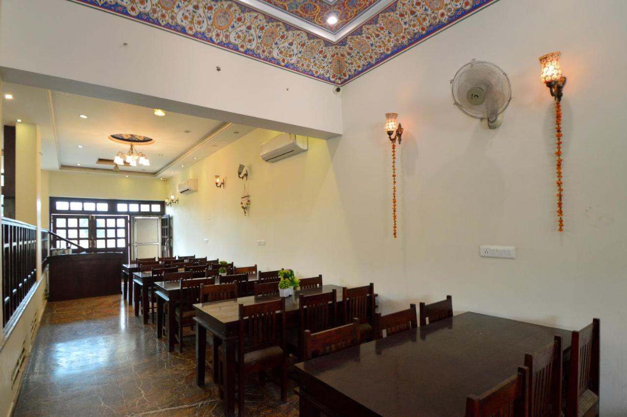 Hotel Surya Garh Jaipur Extérieur photo