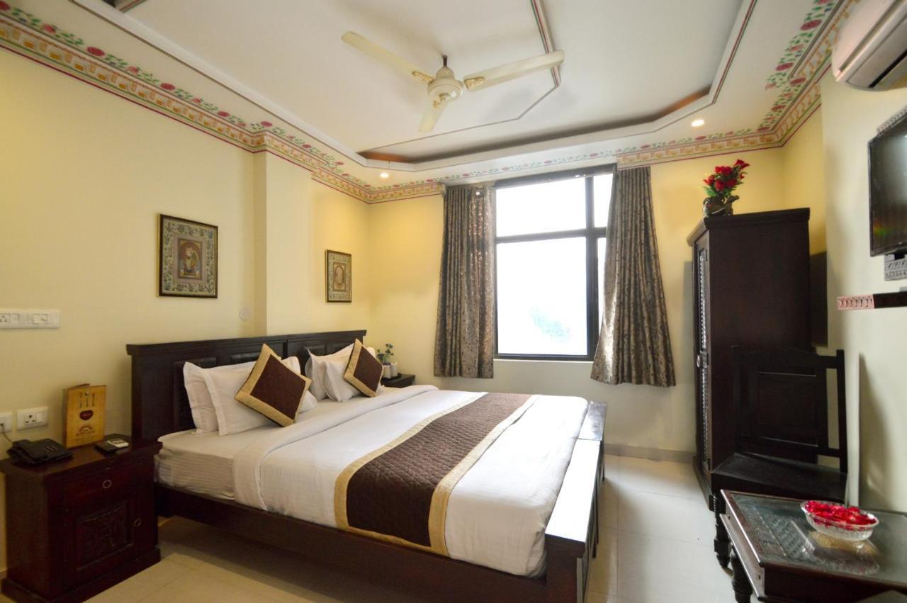 Hotel Surya Garh Jaipur Extérieur photo